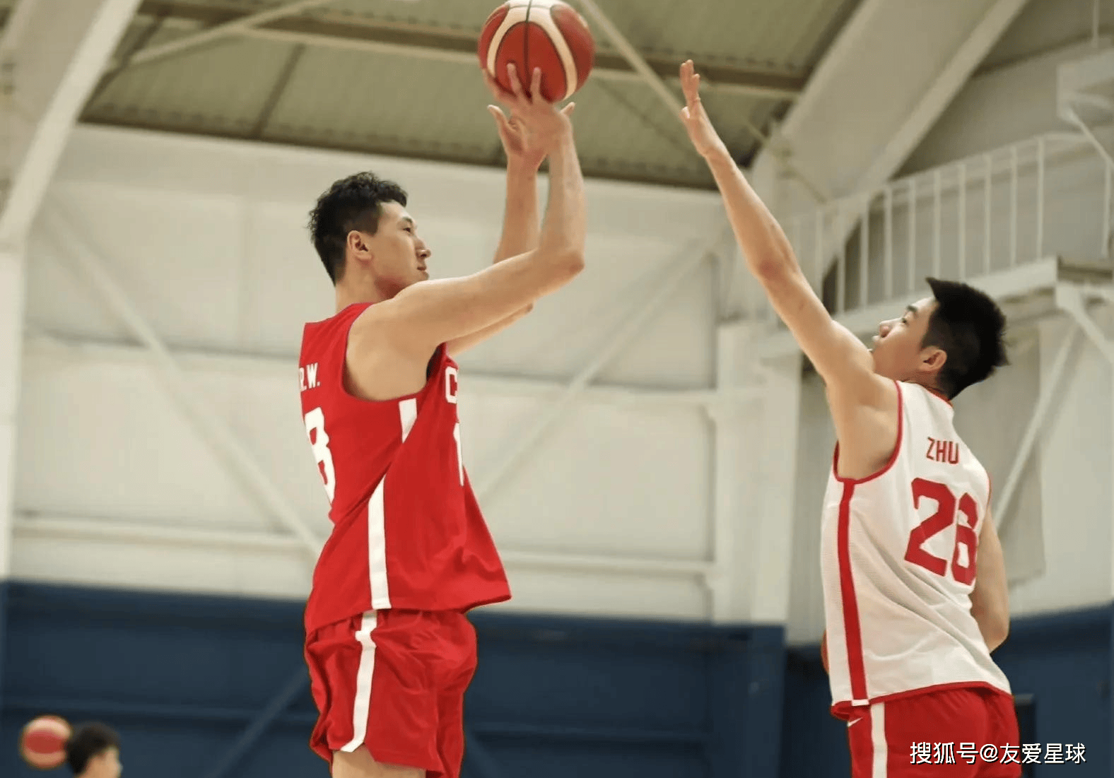 关于冲刺阶段深圳男篮调整名单以备法甲；外线爆发环节打磨；质疑声仍在；医务组通报恢复的信息