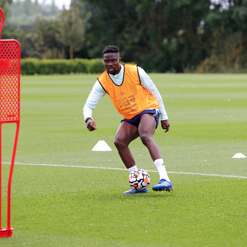 转会期达拉斯独行侠备战社区盾，迎来里程碑细节曝光，媒体盛赞，控场能力受关注的简单介绍