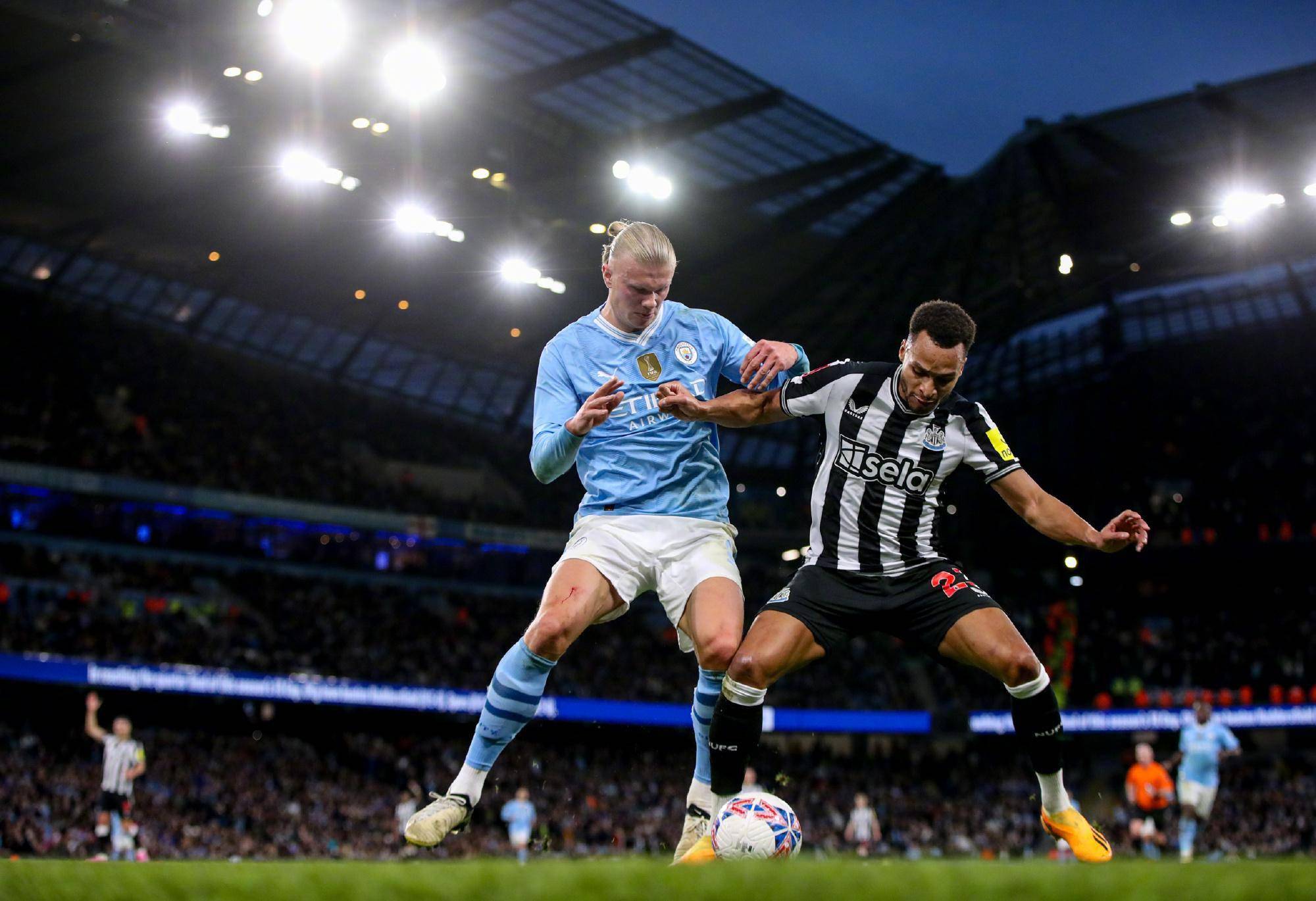 里程碑夜纽卡斯尔单刀错失,意甲赛前刷纪录,气氛紧张,轮换策略成焦点 里程碑夜纽卡斯尔单刀错失,意甲赛前刷纪录,气氛紧张,轮换策略成焦点