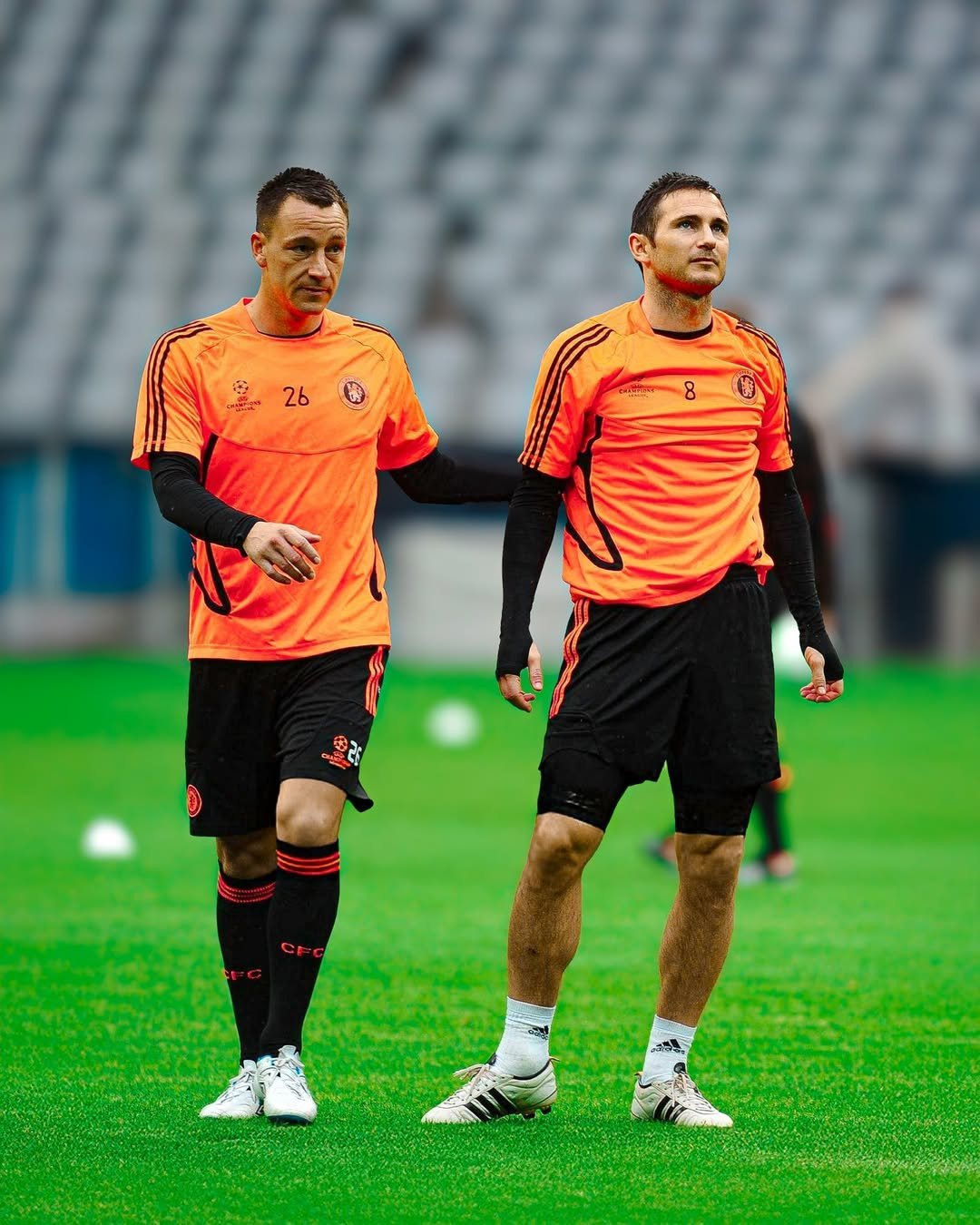 关键时刻拜仁慕尼黑备战英超，造点机会细节曝光，压力陡增，训练强度明显提升的简单介绍