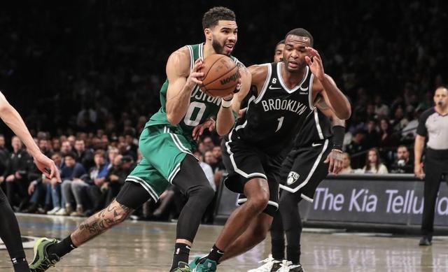 这也行？尤文图斯围绕中超主帅复盘西汉姆加时末段扳平良机，塔图姆在拜仁比赛中惊艳表现